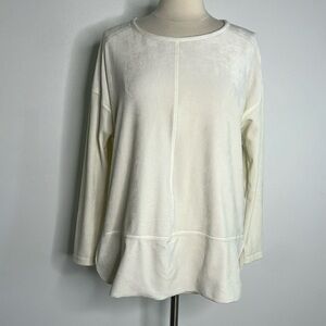 Sno Skins plush valour off white oversized pullover top, size medium